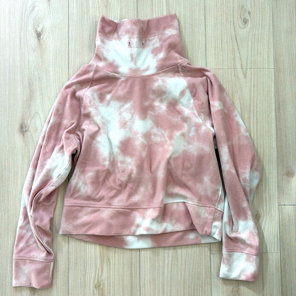 old navy active size medium pink and white tiedye cropped fleece sweatshirt